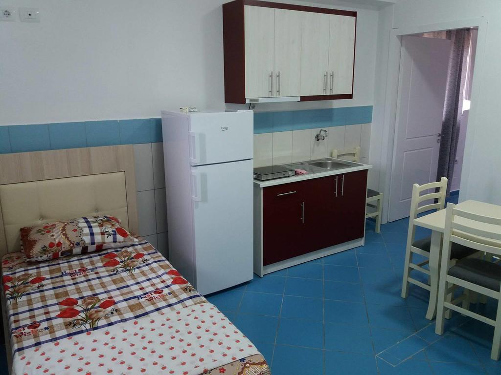 Apartment Bushi Εξαμίλιο Εξωτερικό φωτογραφία