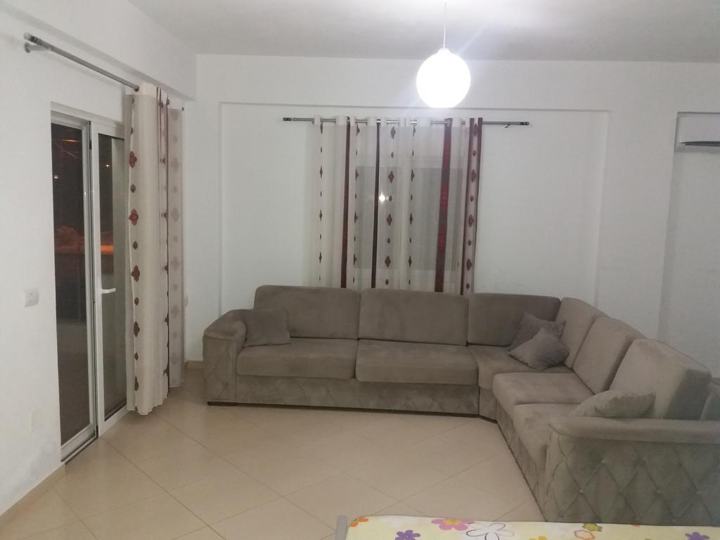 Apartment Bushi Εξαμίλιο Εξωτερικό φωτογραφία